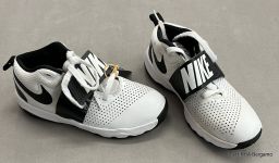 SCARPE NIKE