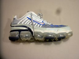 SCARPE C/LACCI NIKE VAPORMAX 360