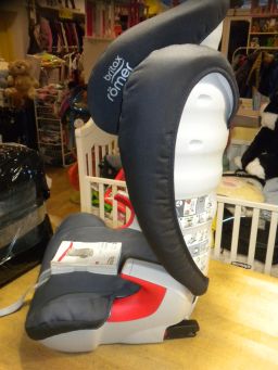 SEGGIOLINO AUTO ISOFIX BRITAX ROMER 100-150 CM