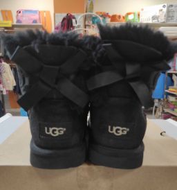 UGG MINI BAILEY BOW II