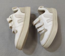 SNEAKERS PELLE C/STRAP VEJA