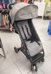 PASSEGGINO ULTRACOMPATTO TEENY SAFETY 1ST