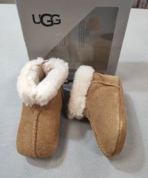 STIVALETTI PELO CHESTNUT SUEDE I GOJEE UGG NUOVI