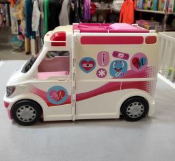 AMBULANZA DI BARBIE