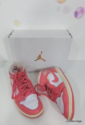 SCARPE NIKE JORDAN 1 MID