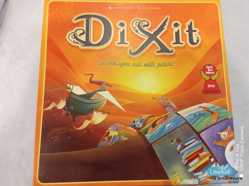 DIXIT