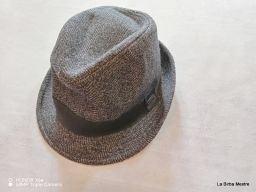 CAPPELLO LEVIS