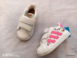 SCARPE ADIDAS FRIENDS