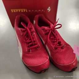 SCARPE RUNNER PUMA FERRARI