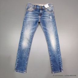 JEANS EMC NUOVI