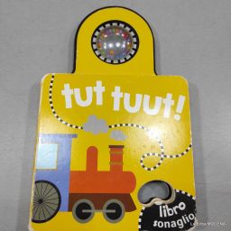 LIBRO TUT TUUT