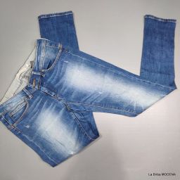 JEANS CALVI N KLEIN