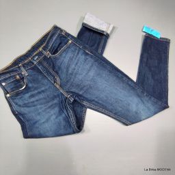 JEANS LEVIS