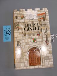 LIBRO POP UP LIFE IN CASTLE