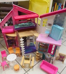 CASA BARBIE MALIBU'