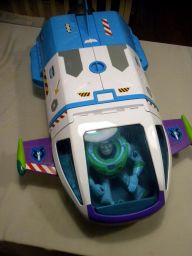 ASTRONAVE BUZZ LIGHTYEAR LUCI E SUONI