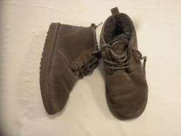 SCARPE C/LACCI UGG