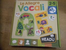 LE ALLEGRE VOCALI HEADU