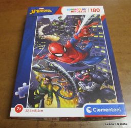 PUZZLE 180 PZ CLEMENTONI SPIDERMAN