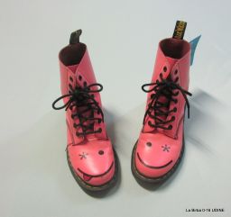 ANFIBI DR. MARTENS EDIZIONE LIMITATA