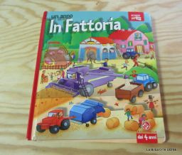 LIBRO POP UP UN ANNO IN FATTORIA