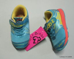 SCARPE ASICS 22.5