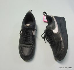 NIKE AIR FORCE 1 NERO